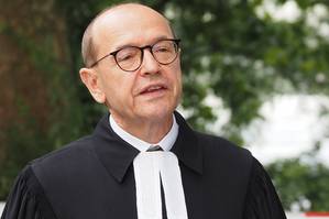 Pfarrer Winfried Oelschlegel